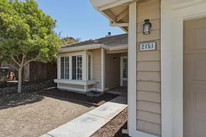 2151 Glarner St, Hollister, CA 95023 - Photo 8