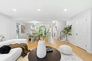 114 Granada Dr, Mountain View, CA 94043 - Photo 10
