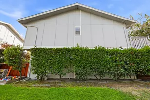 114 Granada Dr, Mountain View, CA 94043 - Photo 52