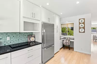 37 Weepingridge Ct, San Mateo, CA 94402 - Photo 10