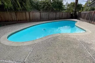 10 Sycamore Ct, Redwood City, CA 94061 - Photo 20