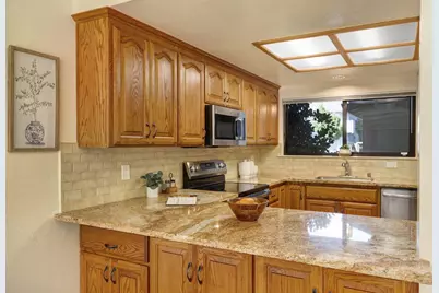 1396 Pinehurst Square, San Jose, CA 95117 - Photo 14
