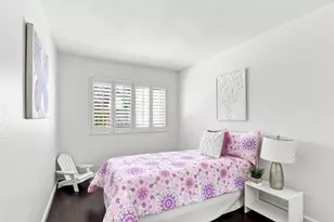 22890 Cricket Hill Rd, Cupertino, CA 95014 - Photo 28