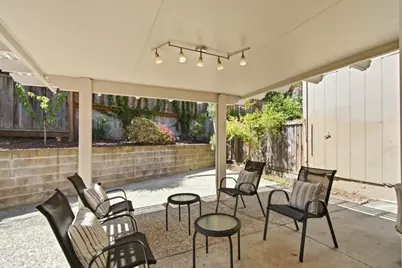 22890 Cricket Hill Rd, Cupertino, CA 95014 - Photo 40