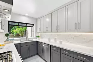 22890 Cricket Hill Rd, Cupertino, CA 95014 - Photo 14