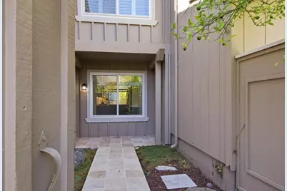22890 Cricket Hill Rd, Cupertino, CA 95014 - Photo 4