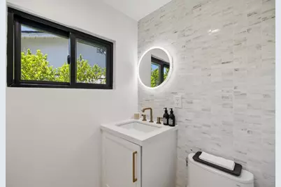 6474 Camelia Dr, San Jose, CA 95120 - Photo 18