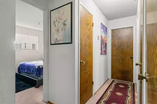 1128 Oakmont Dr, San Jose, CA 95117 - Photo 32