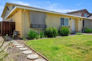 1128 Oakmont Dr, San Jose, CA 95117 - Photo 2