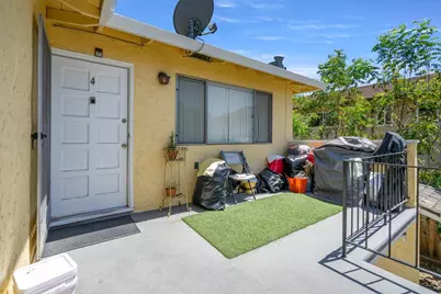 1128 Oakmont Dr, San Jose, CA 95117 - Photo 56