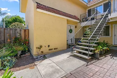 3330 Cabrillo Ave, Santa Clara, CA 95051 - Photo 2