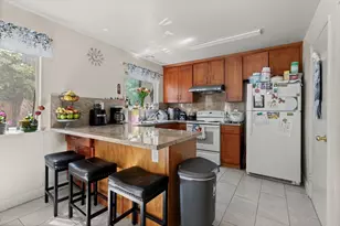 3851 Blackford Ave, San Jose, CA 95117 - Photo 10