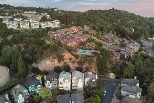 4431 Terrabella Way, Oakland, CA 94619 - Photo 8