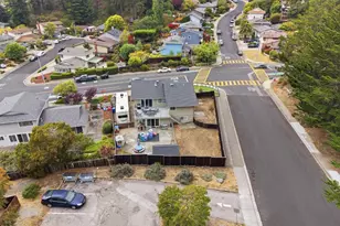 836 Oddstad Blvd, Pacifica, CA 94044 - Photo 58