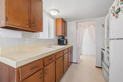 608 Bronte Ave, Watsonville, CA 95076 - Photo 8