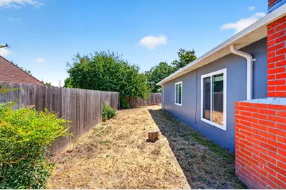 1111 Marionola Way, Pinole, CA 94564 - Photo 26