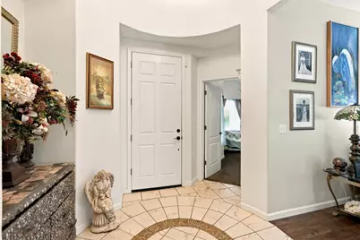 647 Elmwood Dr, Los Banos, CA 93635 - Photo 4