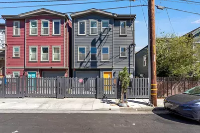 808 Pine St, Oakland, CA 94607 - Photo 1