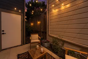 808 Pine St, Oakland, CA 94607 - Photo 36