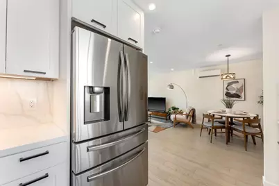 808 Pine St, Oakland, CA 94607 - Photo 20