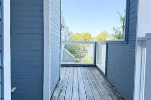 881 Boardwalk Pl, Redwood City, CA 94065 - Photo 8