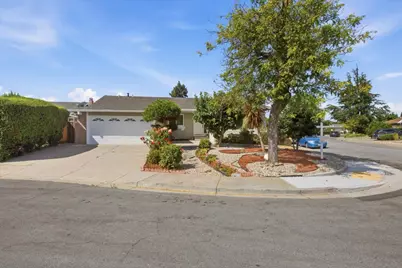 3207 Defoe Ct, Fremont, CA 94536 - Photo 2