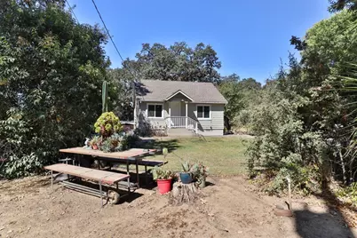 11705 Foothill Ave, Gilroy, CA 95020 - Photo 16