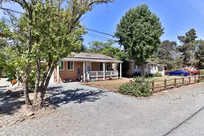 11705 Foothill Ave, Gilroy, CA 95020 - Photo 10