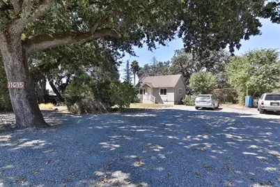 11705 Foothill Ave, Gilroy, CA 95020 - Photo 12