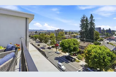 3877 Howe St 108, Oakland, CA 94611 - Photo 24