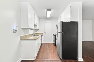 3877 Howe St 108, Oakland, CA 94611 - Photo 10