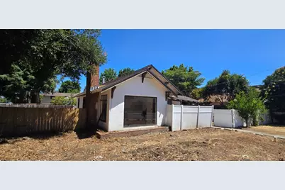 393 Beemer Ave, Sunnyvale, CA 94086 - Photo 2