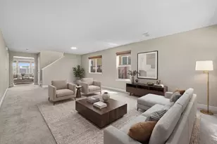 5272 Glimmer Way, Sacramento, CA 95835 - Photo 2