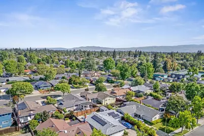 1832 Calistoga Dr, San Jose, CA 95124 - Photo 46