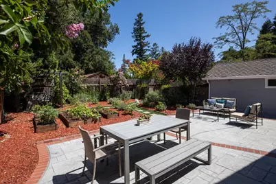 109 Lyell St, Los Altos, CA 94022 - Photo 32