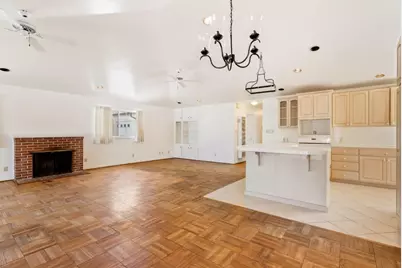 208 Angelus Dr, Salinas, CA 93906 - Photo 10
