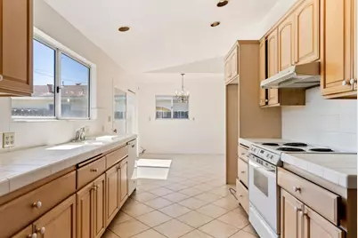 208 Angelus Dr, Salinas, CA 93906 - Photo 14