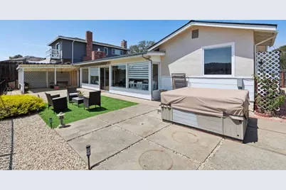 1000 Portola Dr, Del Rey Oaks, CA 93940 - Photo 32