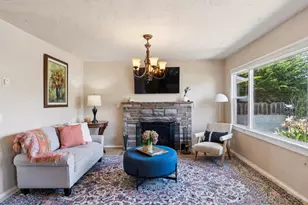 1000 Portola Dr, Del Rey Oaks, CA 93940 - Photo 6