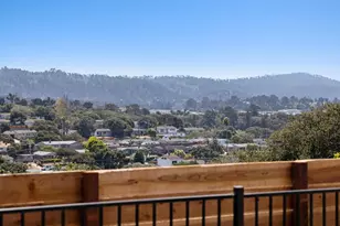 1000 Portola Dr, Del Rey Oaks, CA 93940 - Photo 32
