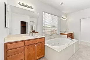 1951 Trail Way, Turlock, CA 95382 - Photo 34