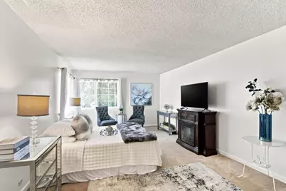 225 Prague Dr, San Jose, CA 95119 - Photo 16