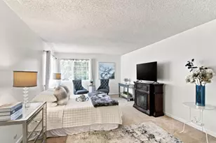 225 Prague Dr, San Jose, CA 95119 - Photo 16