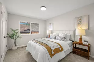 22184 Via Camino Ct, Cupertino, CA 95014 - Photo 32