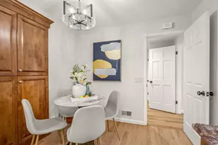 22184 Via Camino Ct, Cupertino, CA 95014 - Photo 18