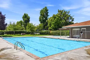 4882 Cherrythorne Ln, San Jose, CA 95129 - Photo 38