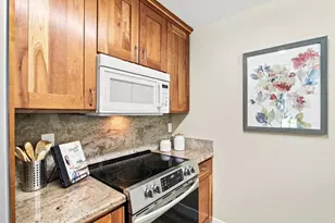 4882 Cherrythorne Ln, San Jose, CA 95129 - Photo 12