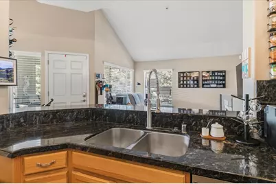 173 San Pedro Cir, San Jose, CA 95110 - Photo 10