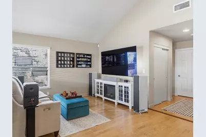 173 San Pedro Cir, San Jose, CA 95110 - Photo 6