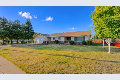 100 Pedras Rd, Turlock, CA 95382 - Photo 2